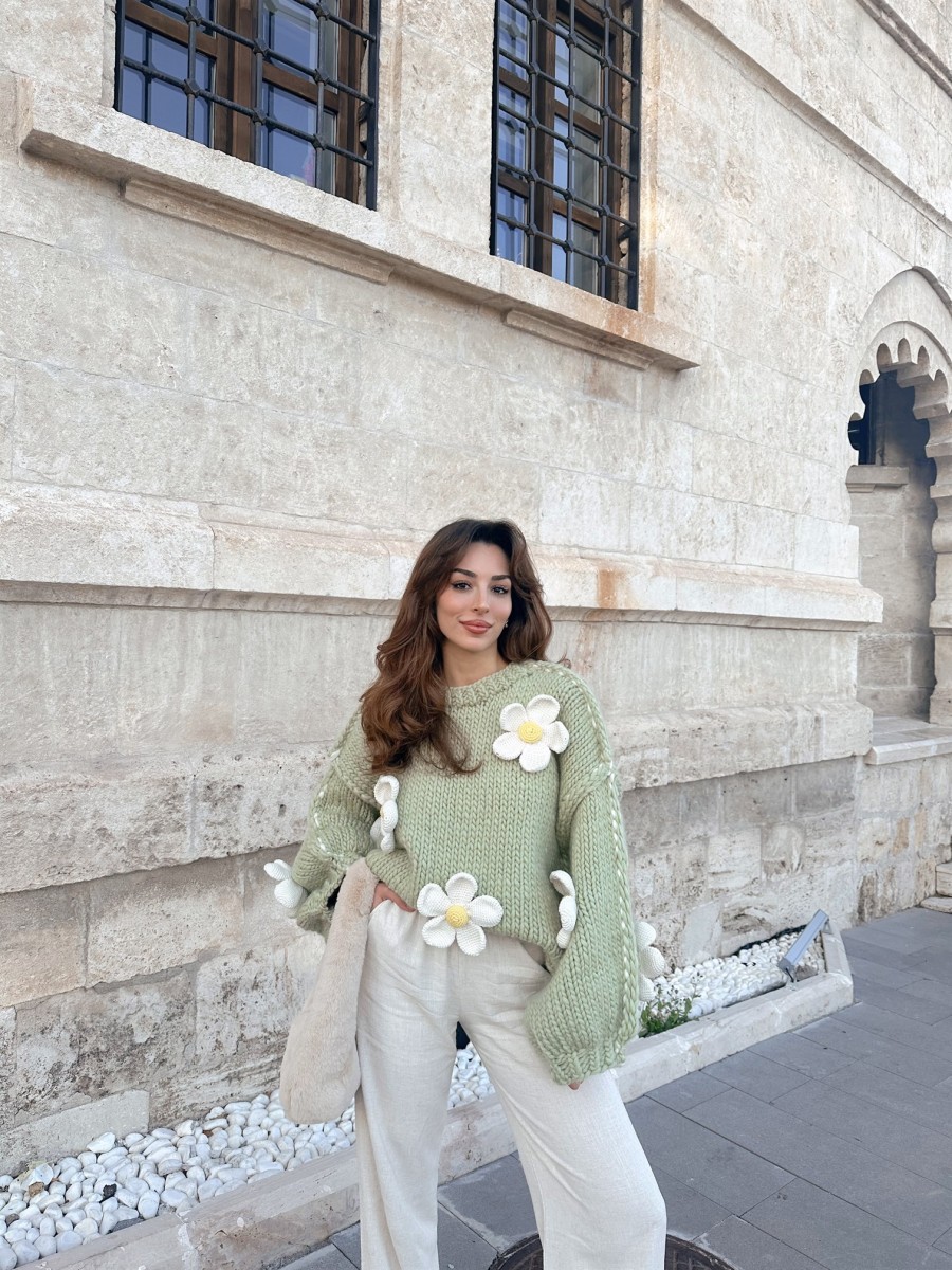 Jasmine Hand Knitted Sweater (100% Wool)